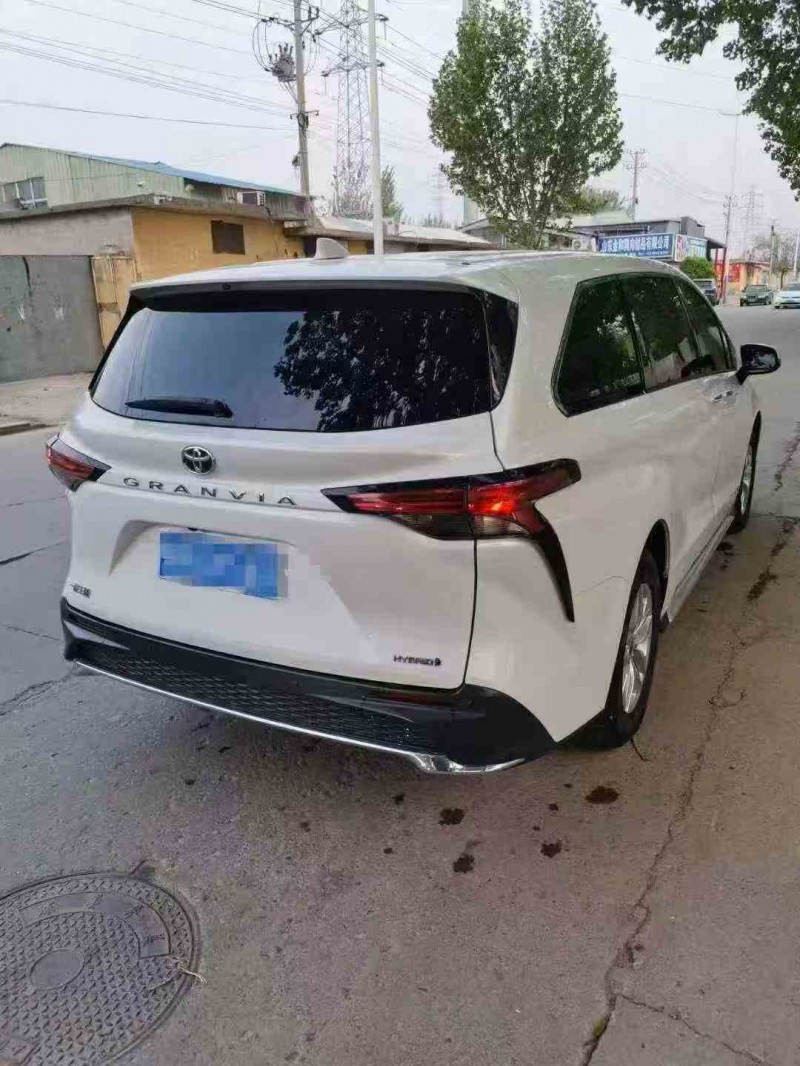 临沂24年丰田格瑞维亚7