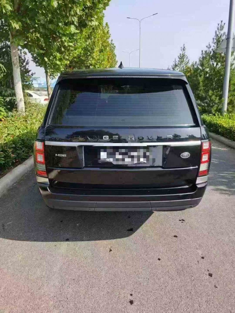 临沂18年路虎揽胜行政9