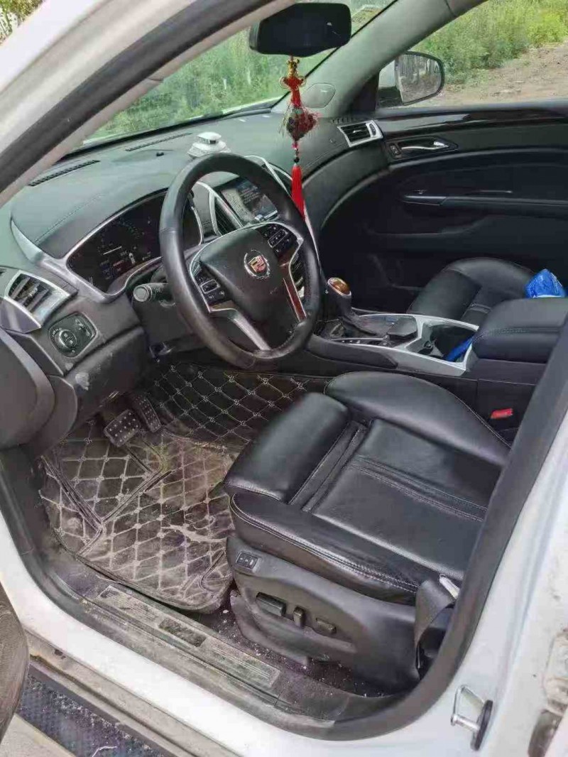 临沂15年凯迪拉克SRX4