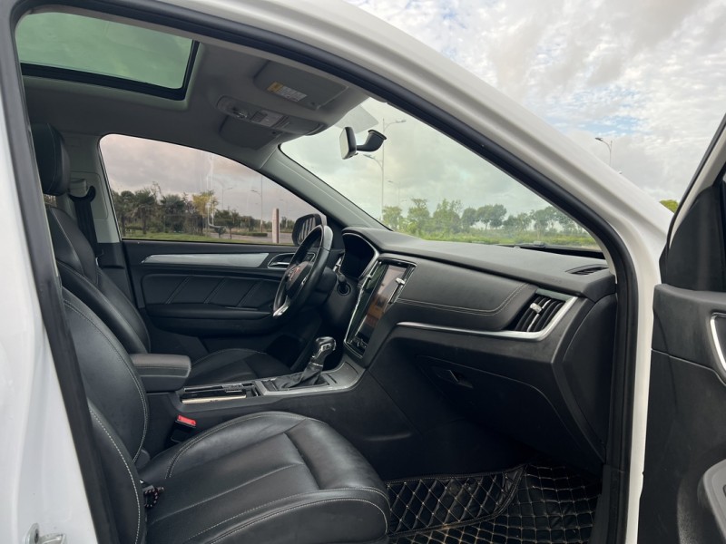 盐城19年荣威RX56