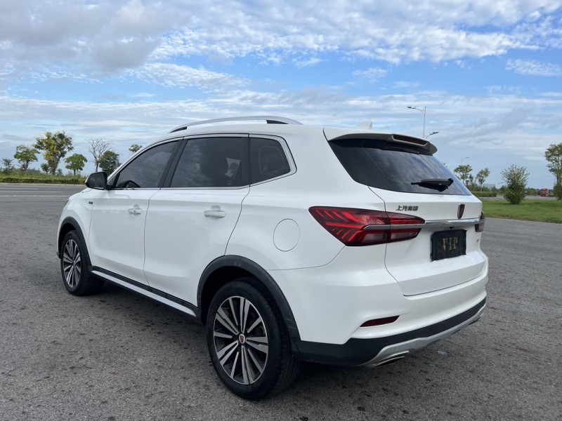 盐城19年荣威RX59