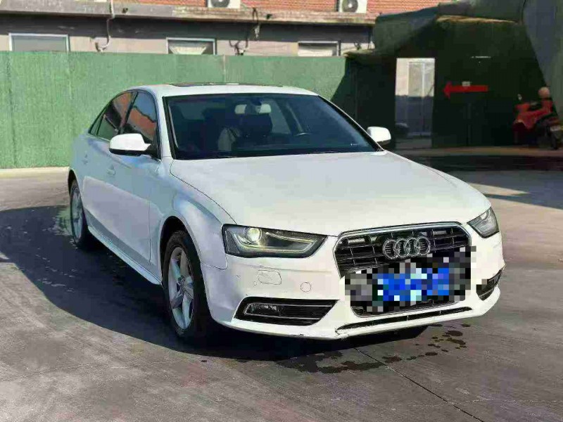 青岛14年奥迪A4L3