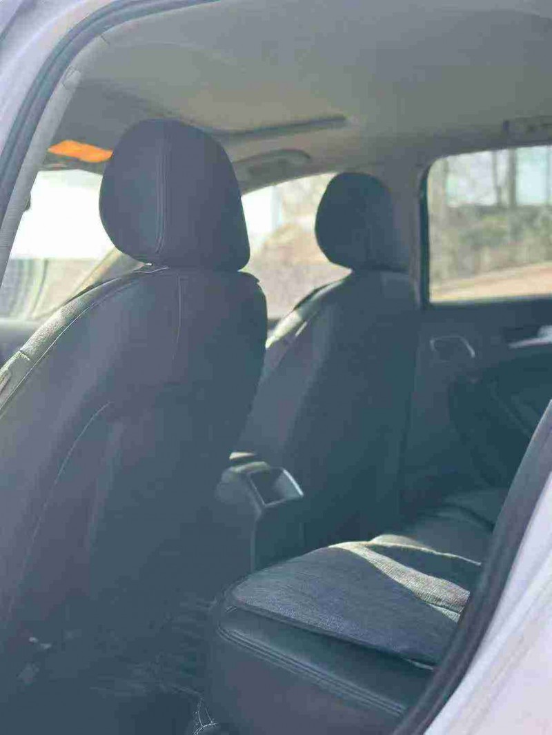 青岛14年奥迪A4L5