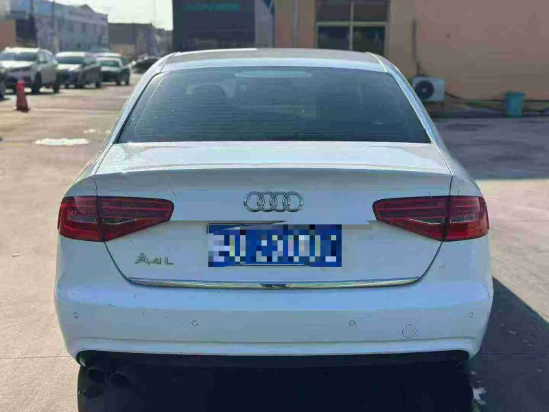青岛14年奥迪A4L9