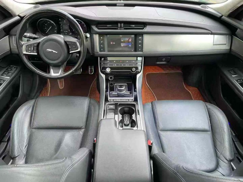 济宁18年捷豹XFL5