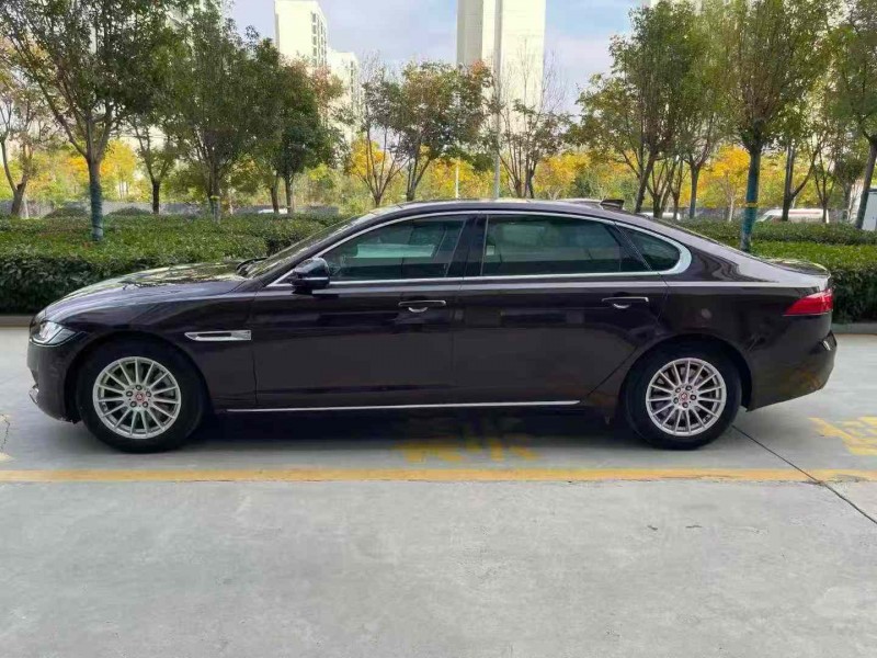 济宁18年捷豹XFL7