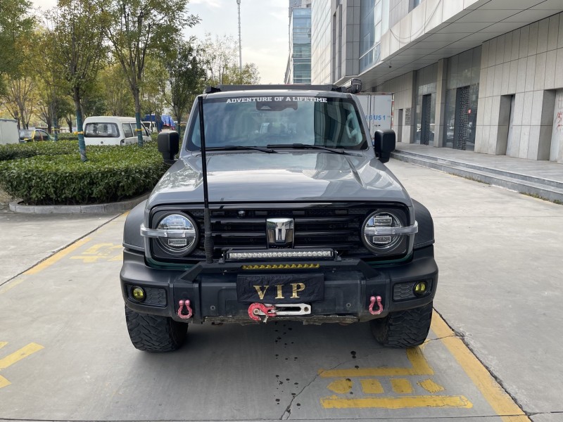 济宁22年长城汽车坦克1