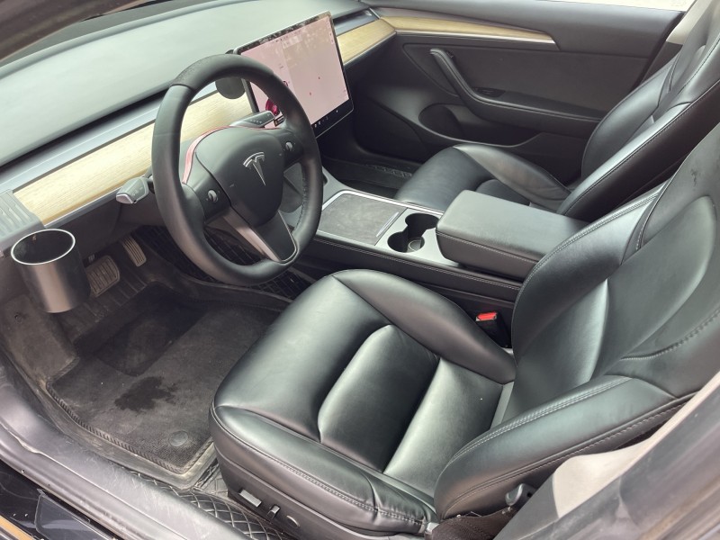 济宁21年特斯拉MODEL 35