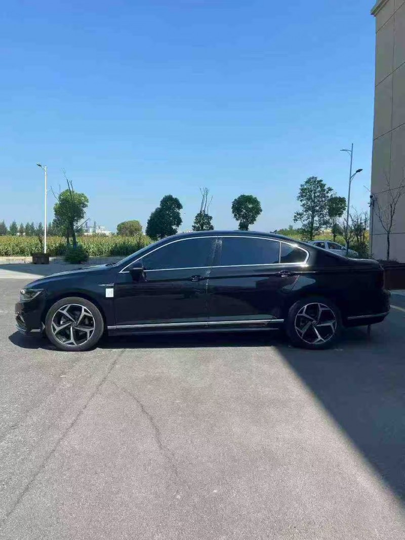 襄阳24年大众迈腾4