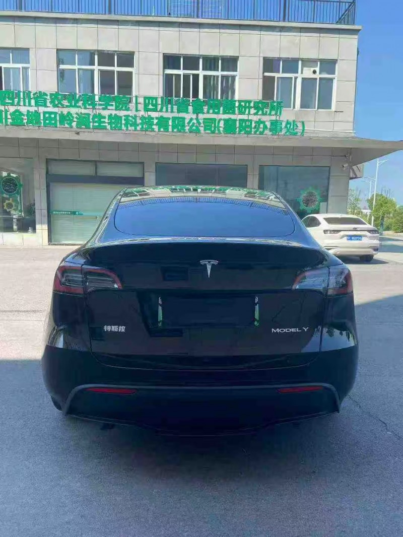 襄阳24年特斯拉MODEL Y9