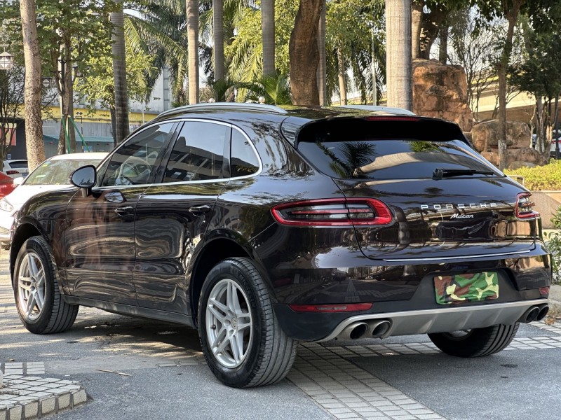 东莞17年保时捷Macan7