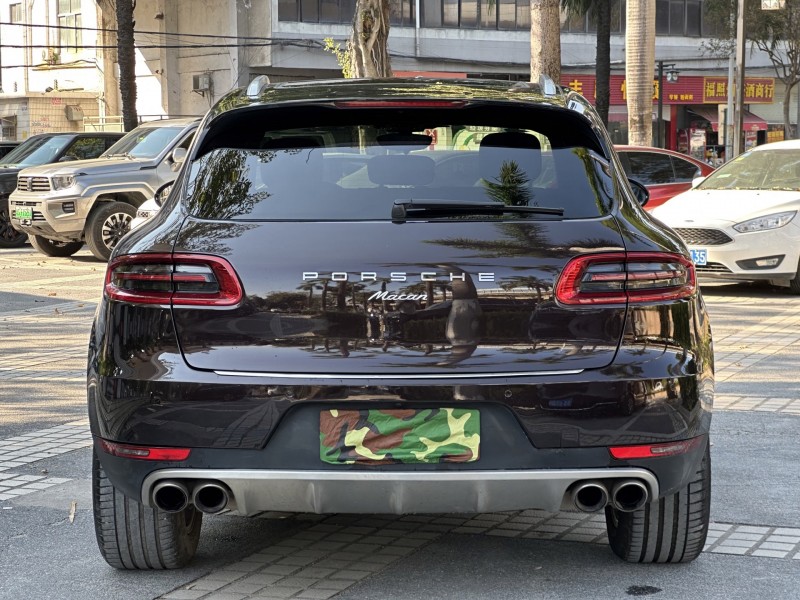 东莞17年保时捷Macan9