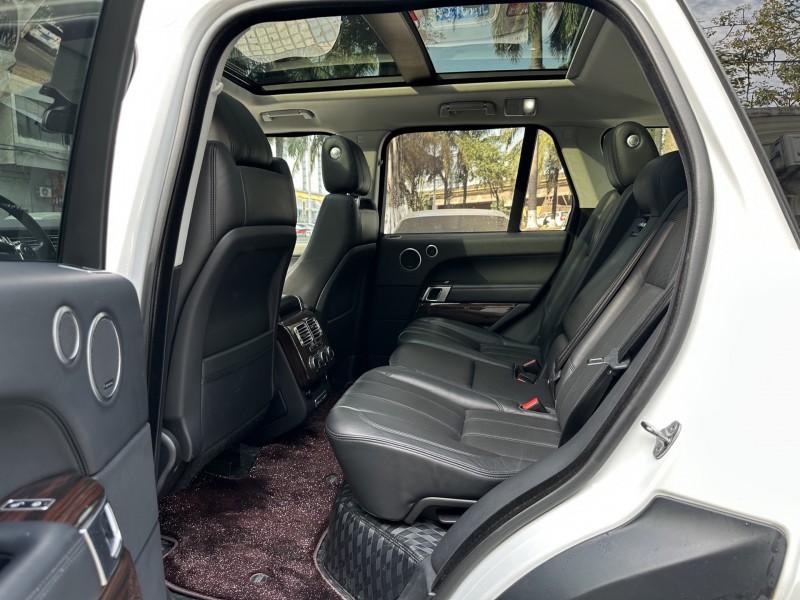 东莞14年路虎揽胜行政5