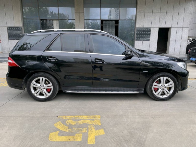 济宁12年奔驰ML3