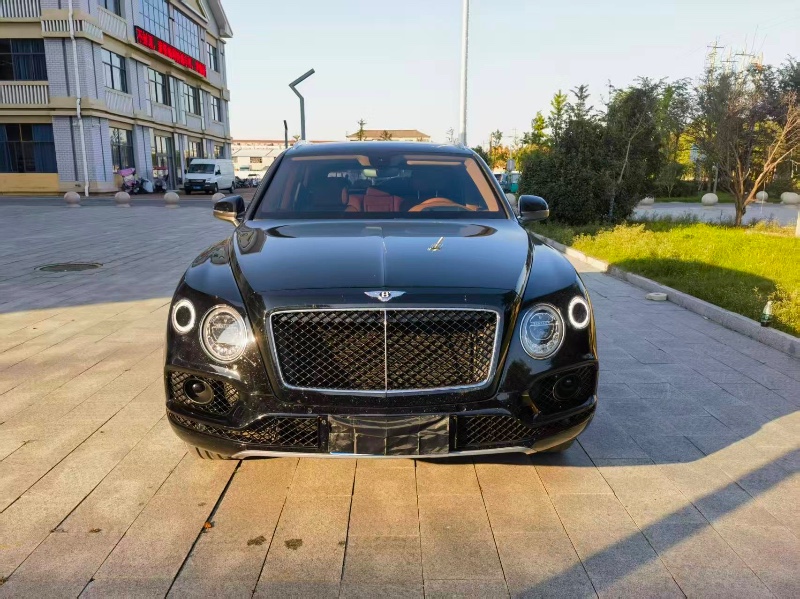 宿州18年宾利添越1