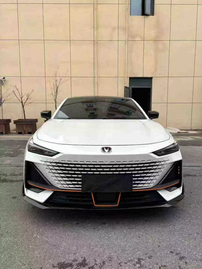 襄阳23年长安汽车UNI1