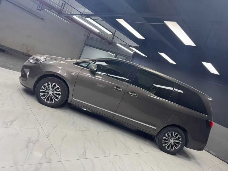 成都22年别克GL84