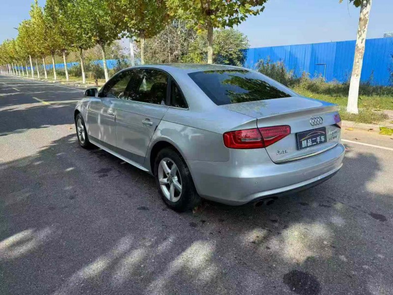 徐州13年奥迪A4L6