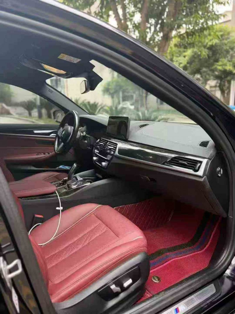 重庆23年宝马5系4