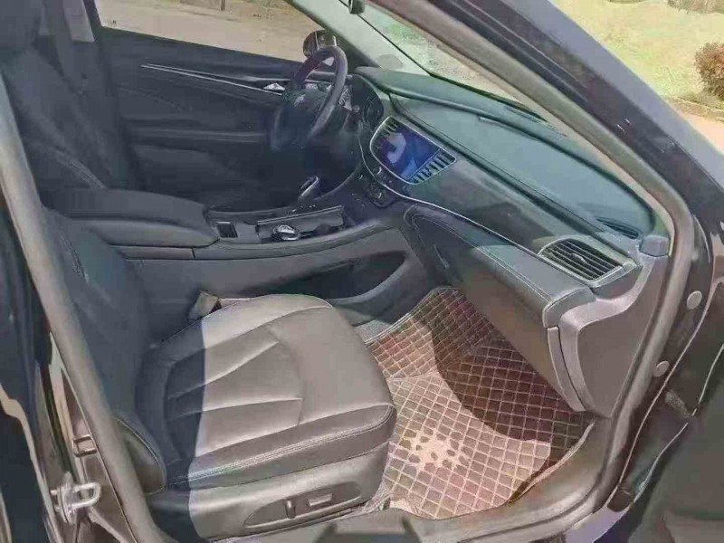 淮安22年别克君越6