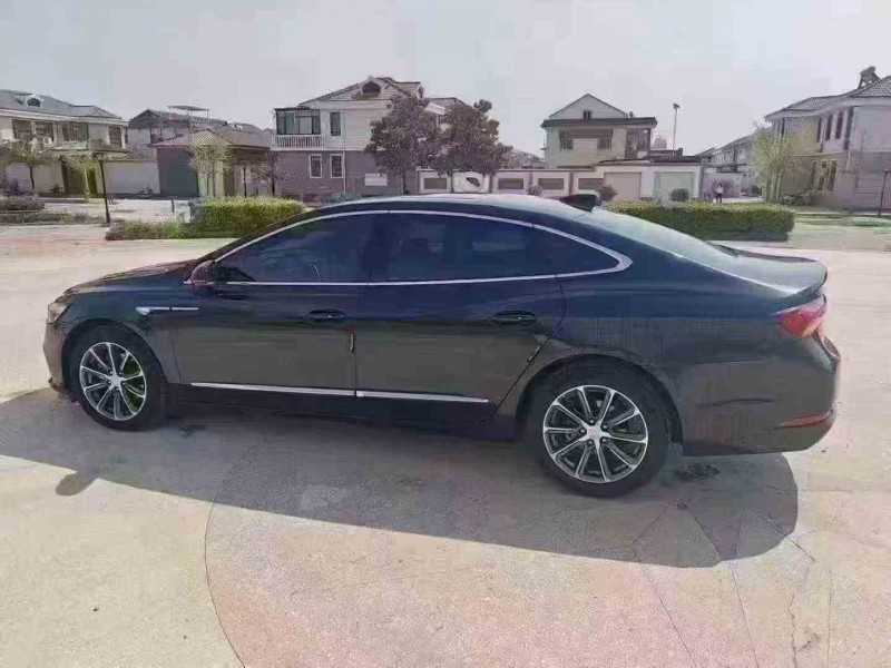 淮安22年别克君越7