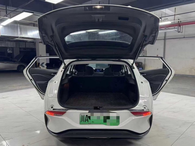 成都24年别克微蓝6