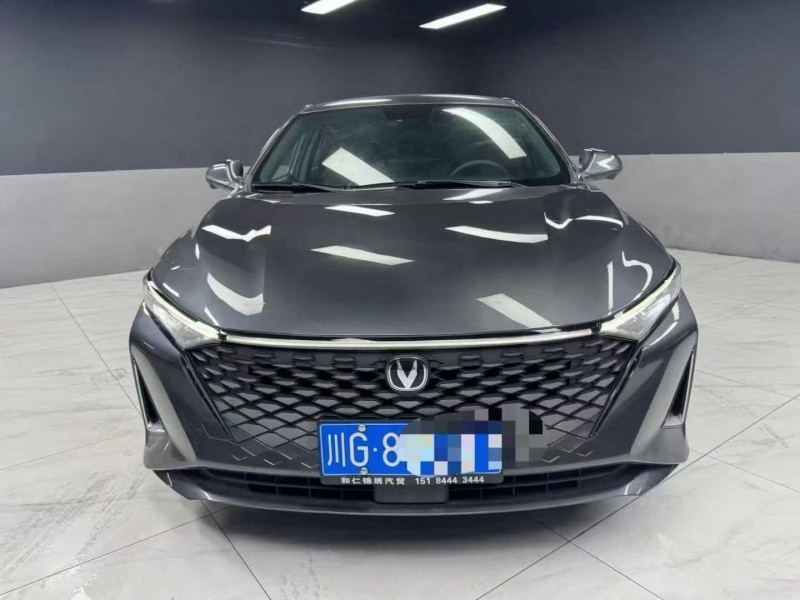 成都22年长安汽车睿骋1