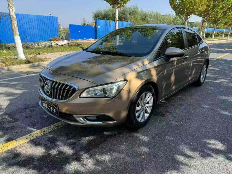 徐州16年别克威朗9