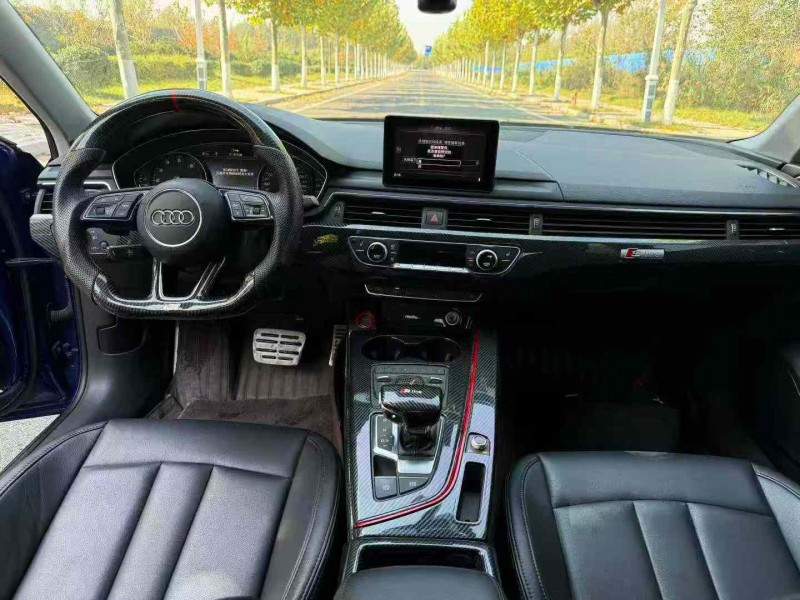 徐州17年奥迪A4L7