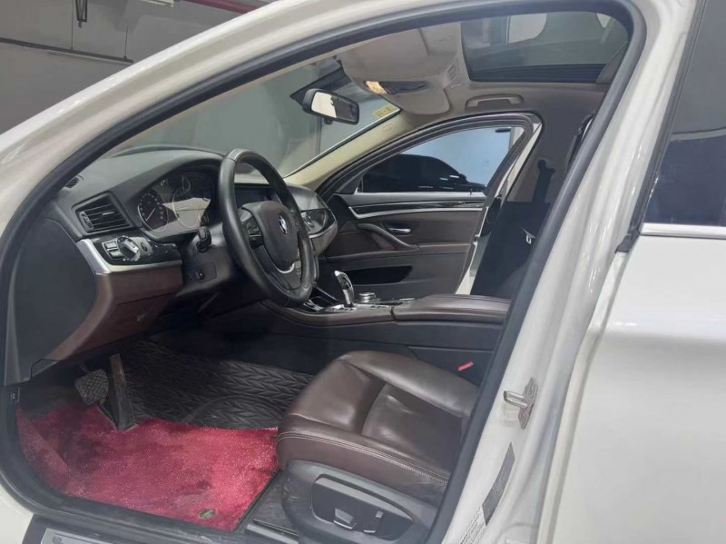 成都15年宝马5系5