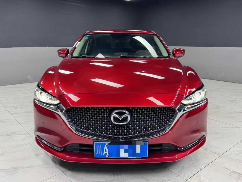 成都19年马自达阿特兹1