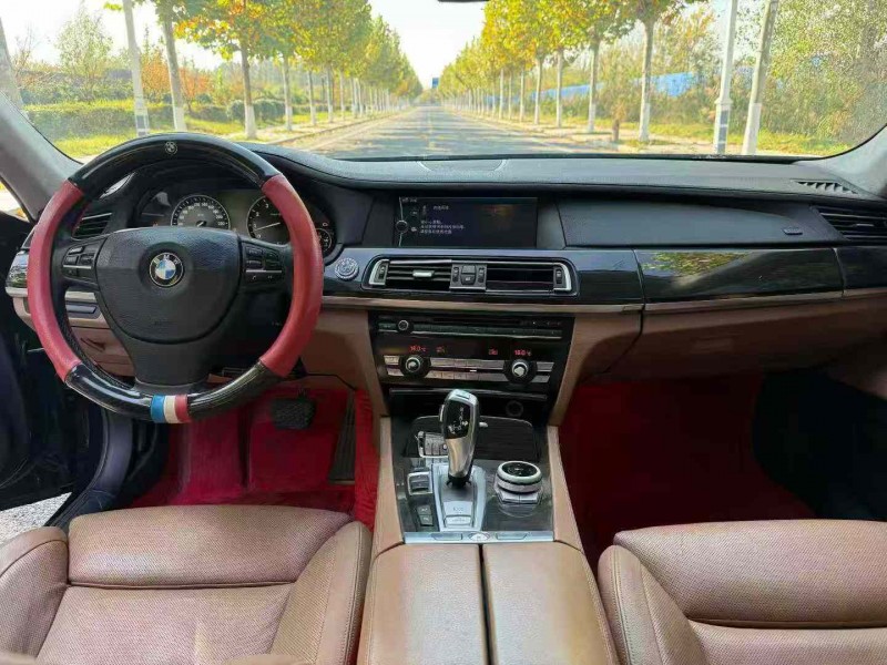 徐州12年宝马7系8