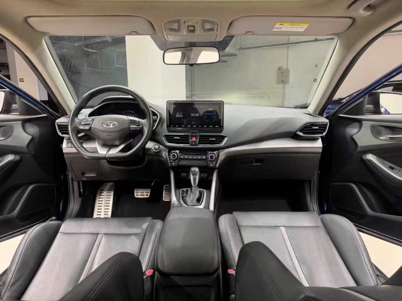 成都19年现代菲斯塔8