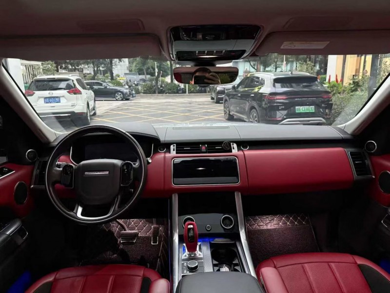 深圳21年路虎揽胜运动5