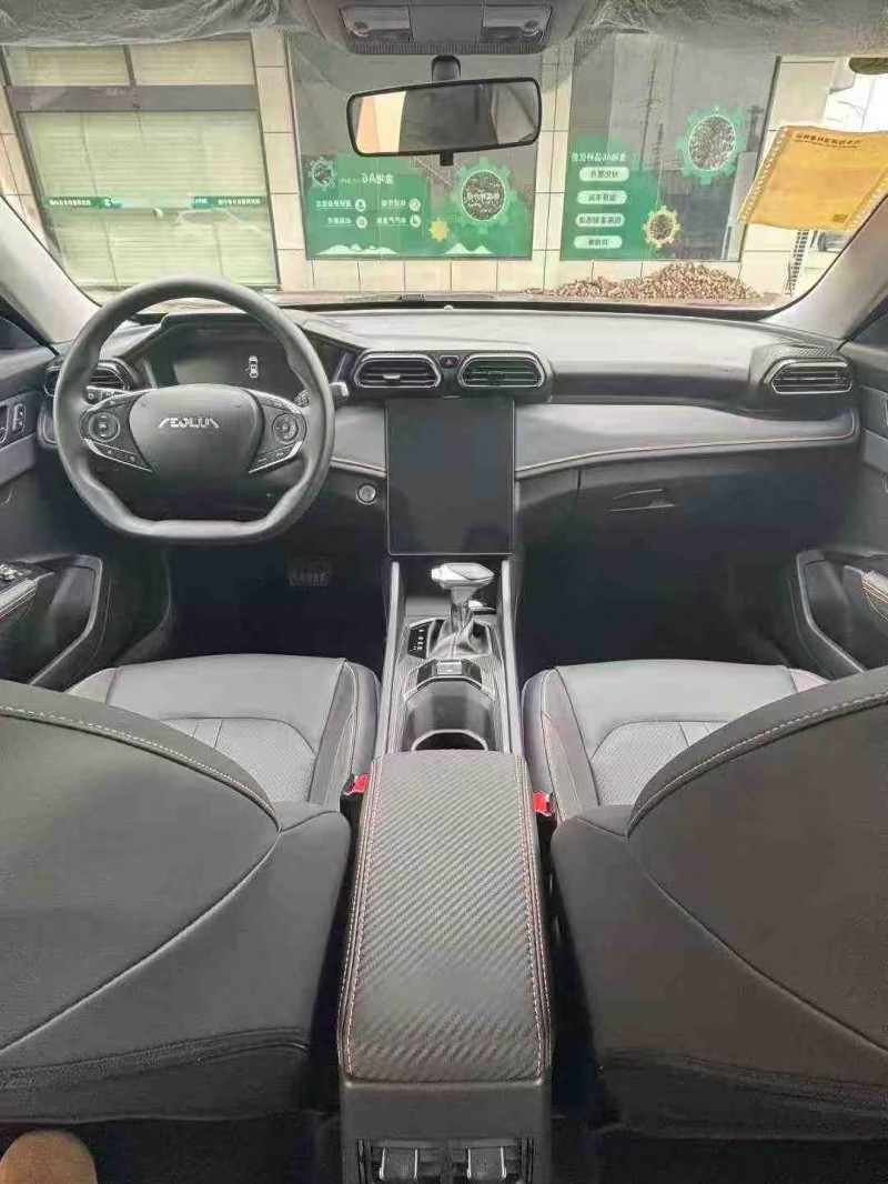 襄阳25年东风奕炫7