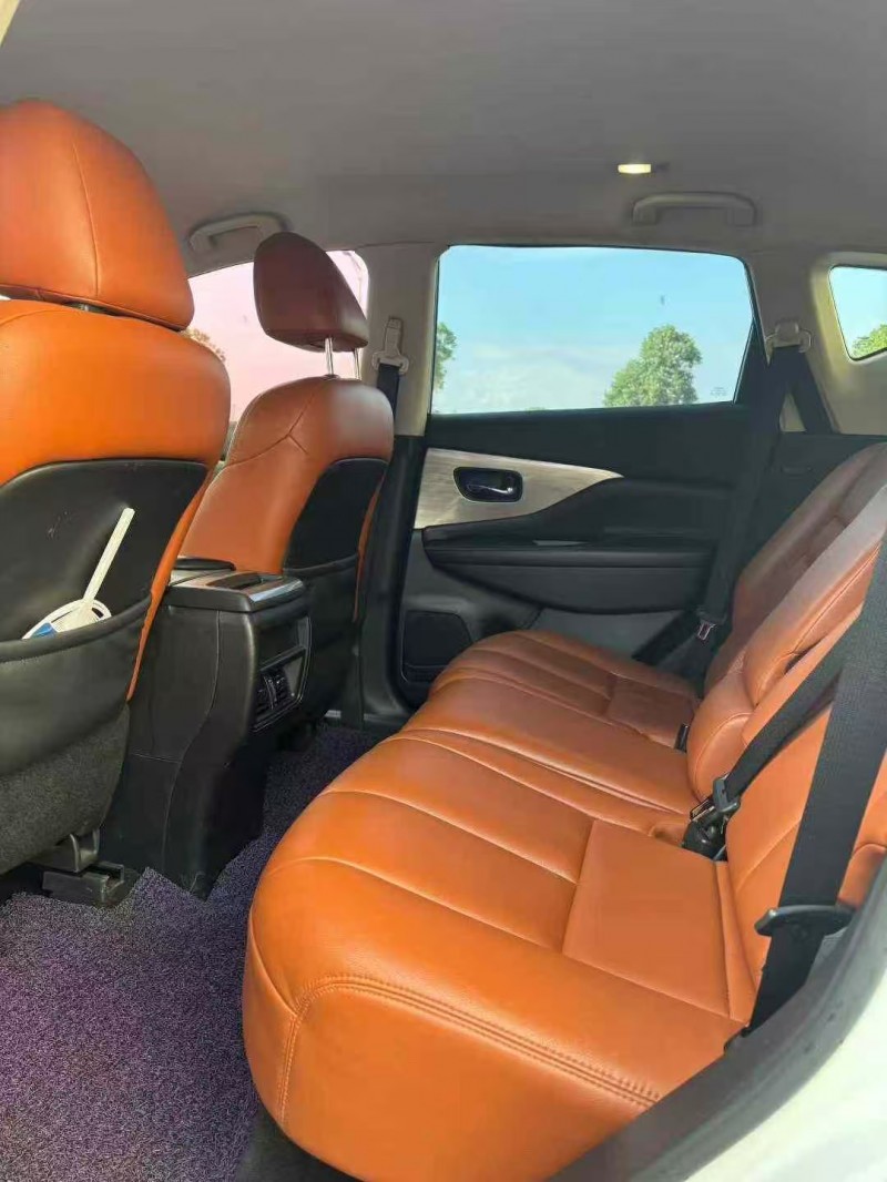 襄阳18年日产楼兰6