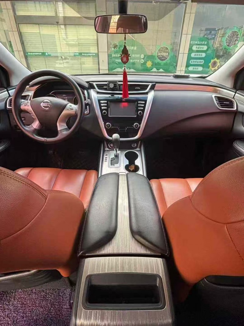 襄阳18年日产楼兰7