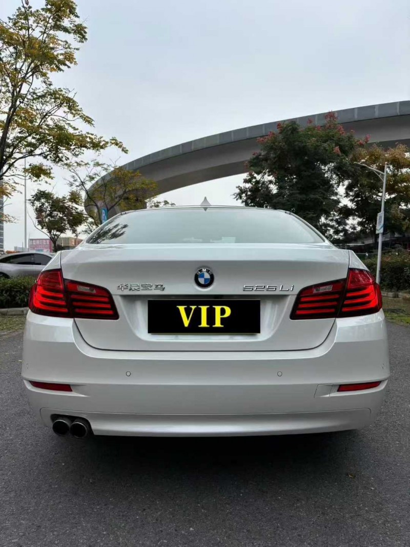襄阳15年宝马5系4