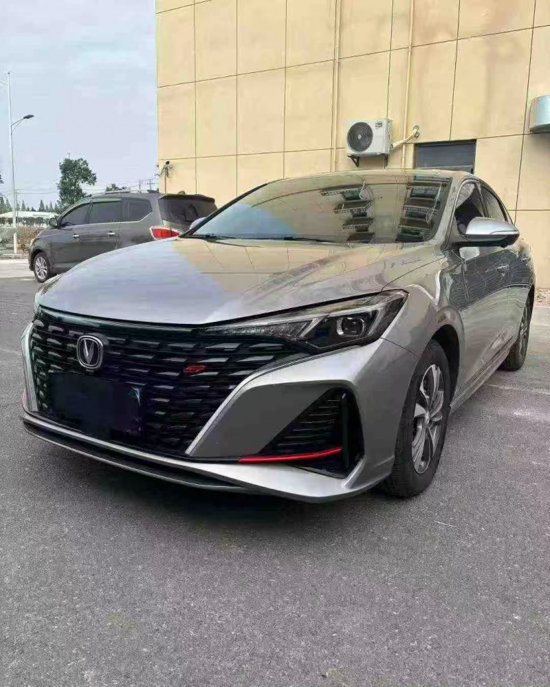 襄阳24年长安汽车逸动2