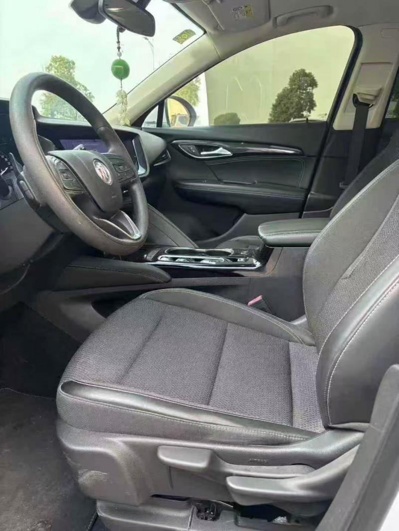 襄阳20年别克昂科威5