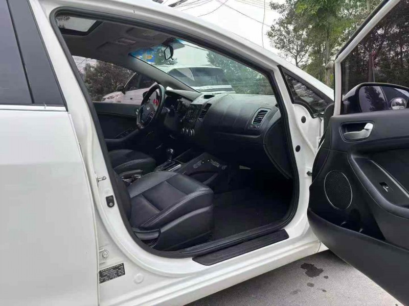 徐州17年起亚K38