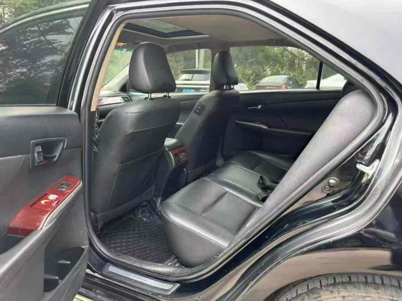 徐州14年丰田凯美瑞5