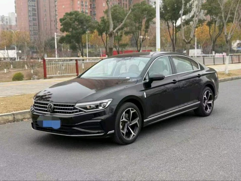 武汉25年大众迈腾3