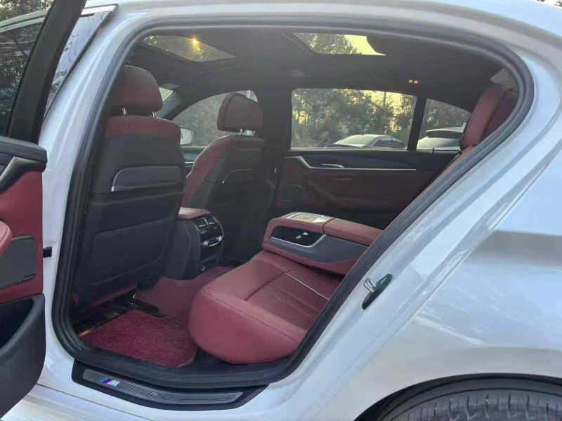 徐州23年宝马5系3