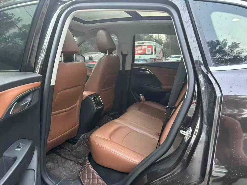 徐州17年宝沃BX75