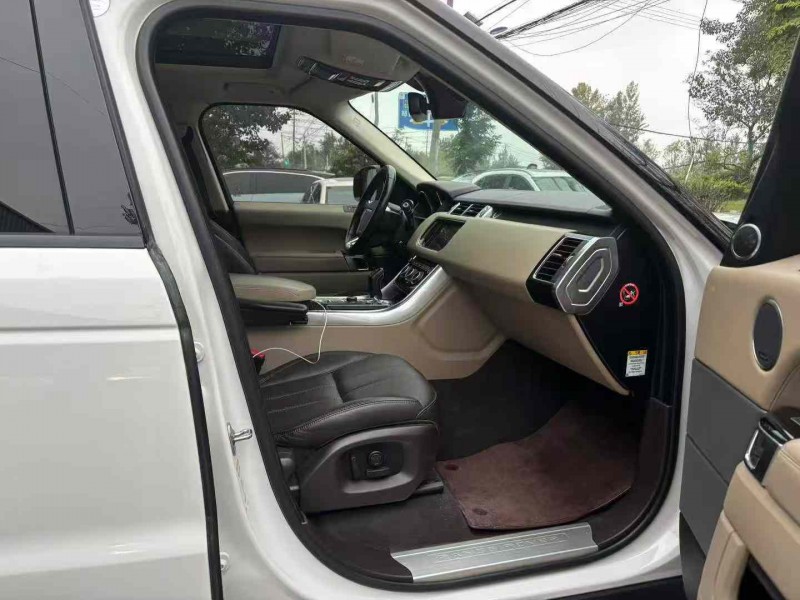 徐州16年路虎揽胜运动7