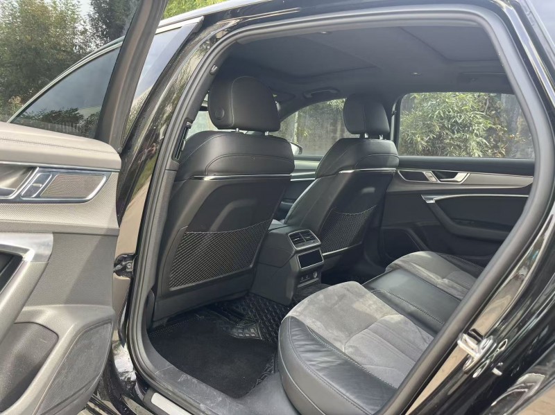 新乡23年奥迪A6L6