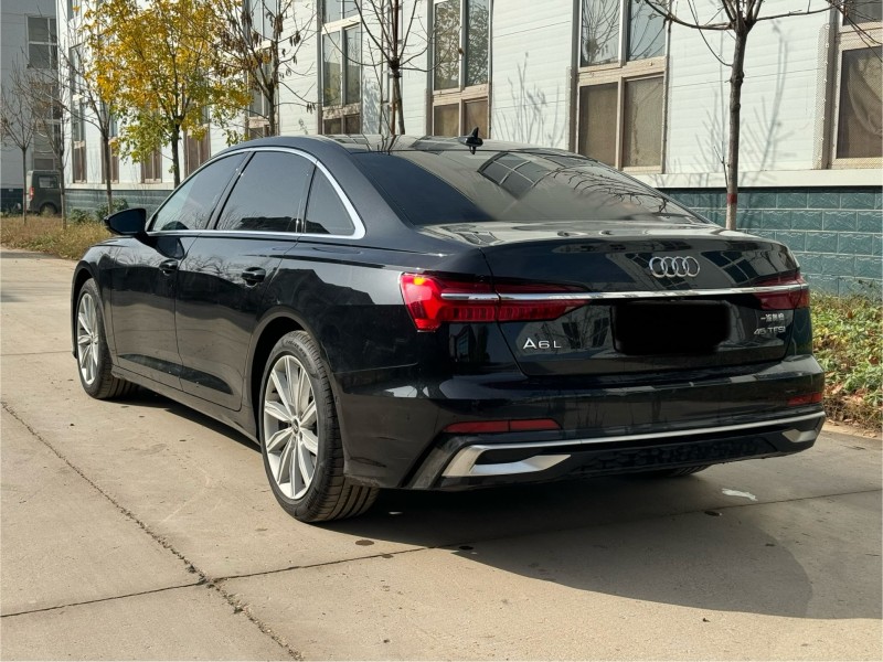 新乡25年奥迪A6L7