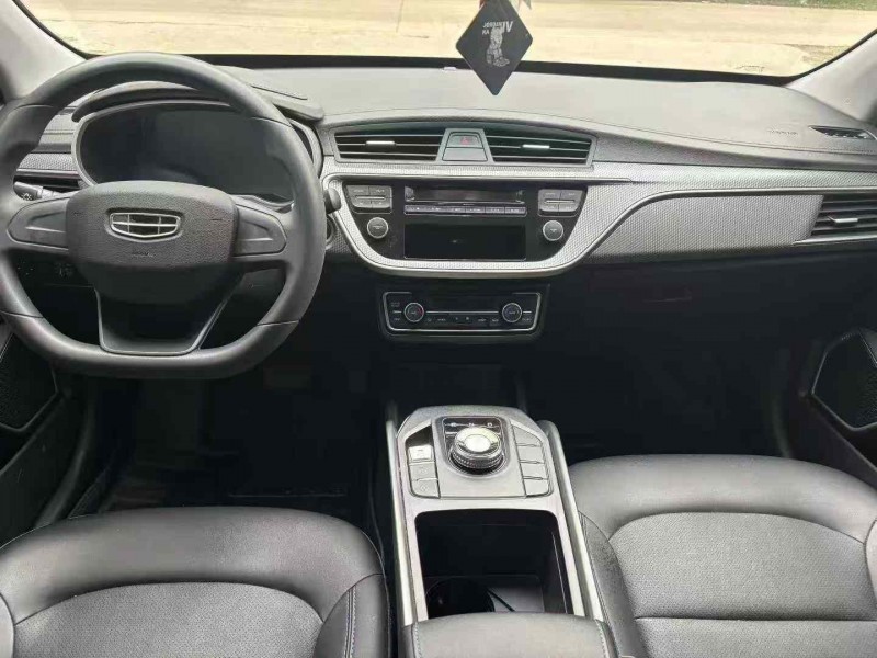 徐州23年吉利帝豪4