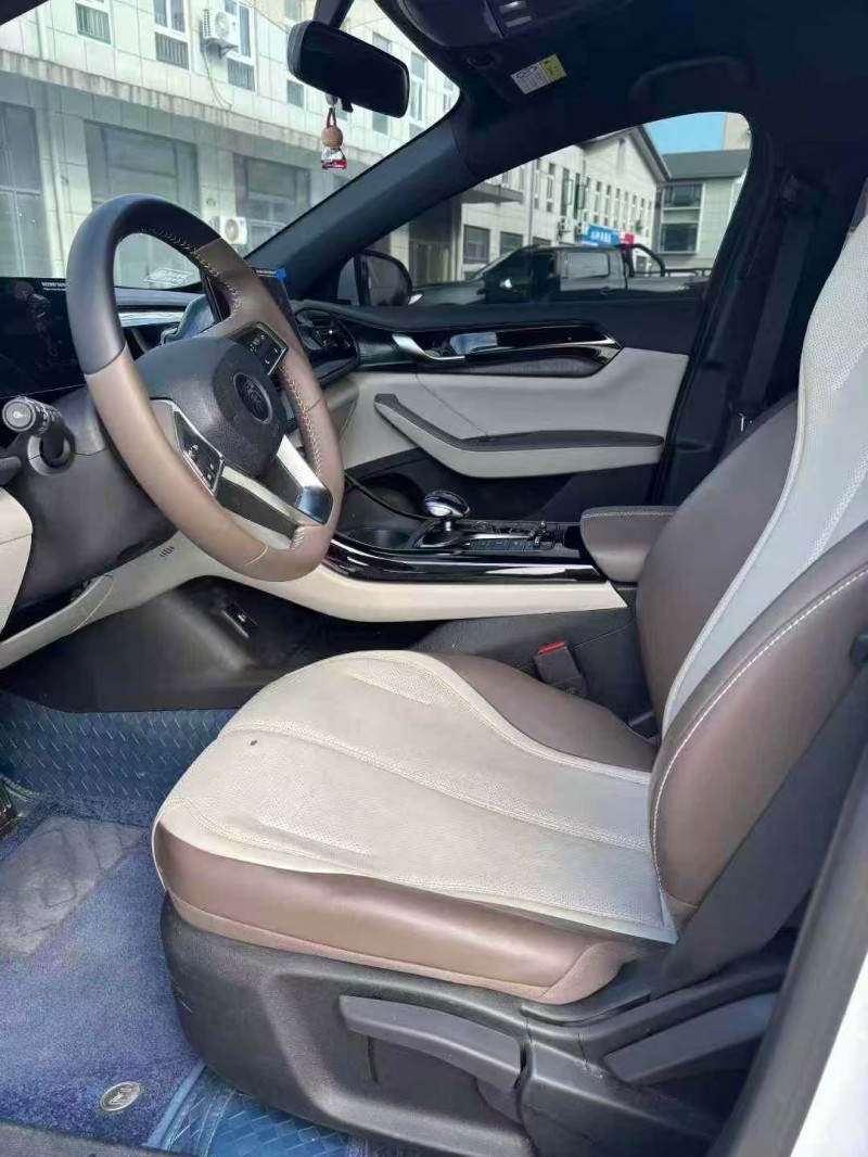 襄阳24年比亚迪秦6